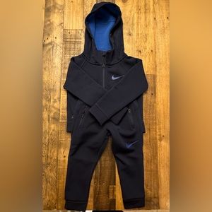 Nike 2T Dri-Fit jogger set-Navy Blue